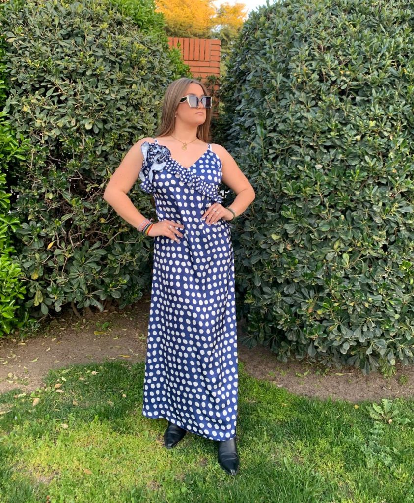 VESTIDO LUNARES